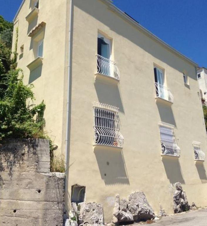 Guest House Malu Scala Εξωτερικό φωτογραφία