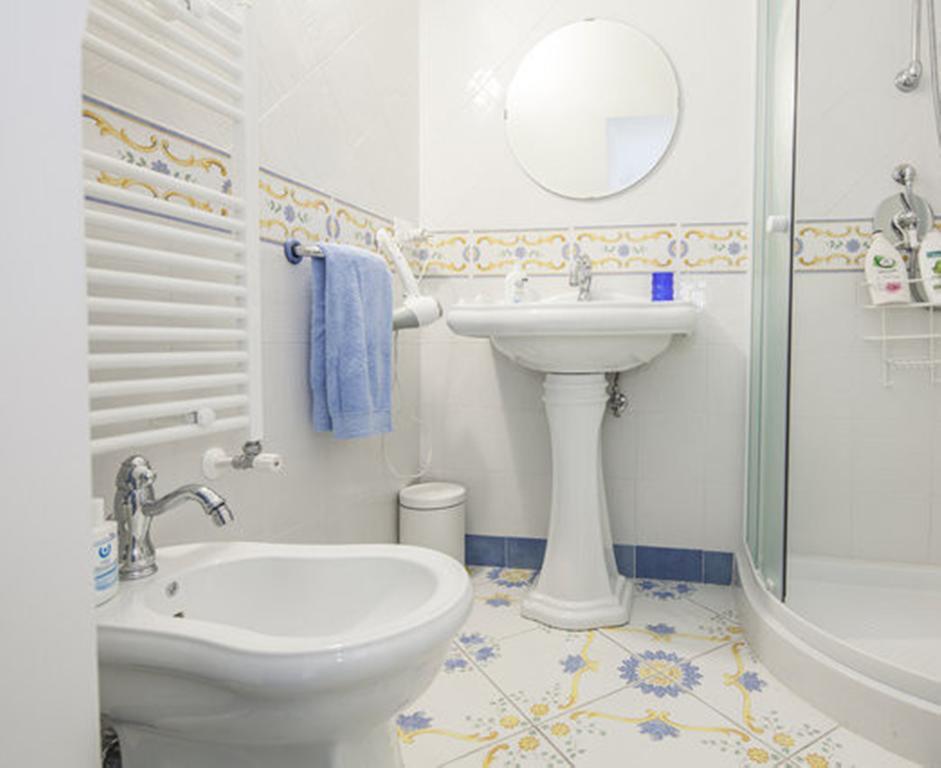 Guest House Malu Scala Δωμάτιο φωτογραφία